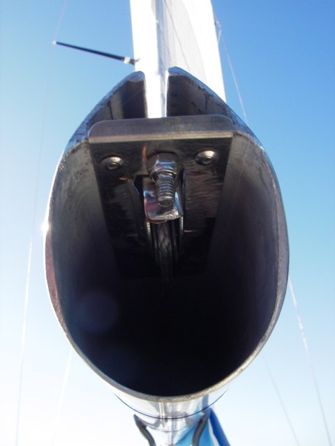 Bomnock Detalj under.JPG